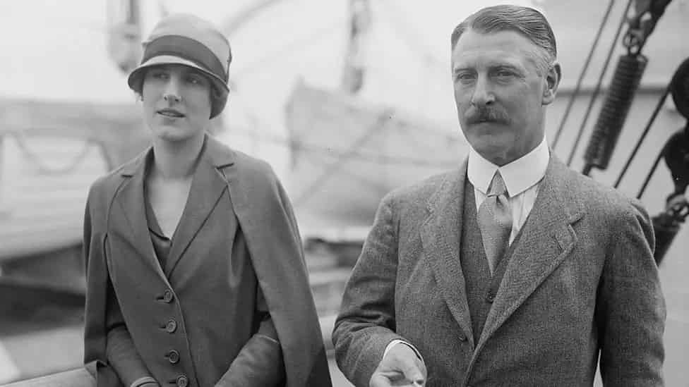 Lady Mary and Sir Cecil Chubb on board the RMS Aquitania, 1926-min